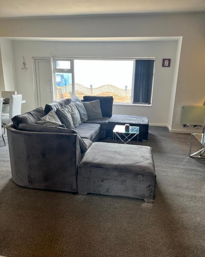 Sea View Lavish Apartment Sky Tv Whirlpool Bath Huge Balcony Newly Refurbished Bridlington Ngoại thất bức ảnh